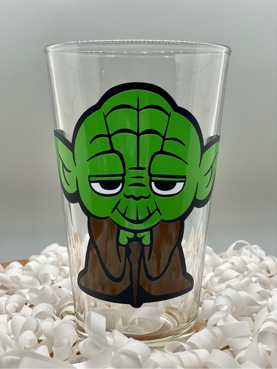 Other - Yoda Character Pint Glass - Home Dining